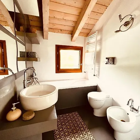 Domy Loft Apartmán Alba (Piedmont)
